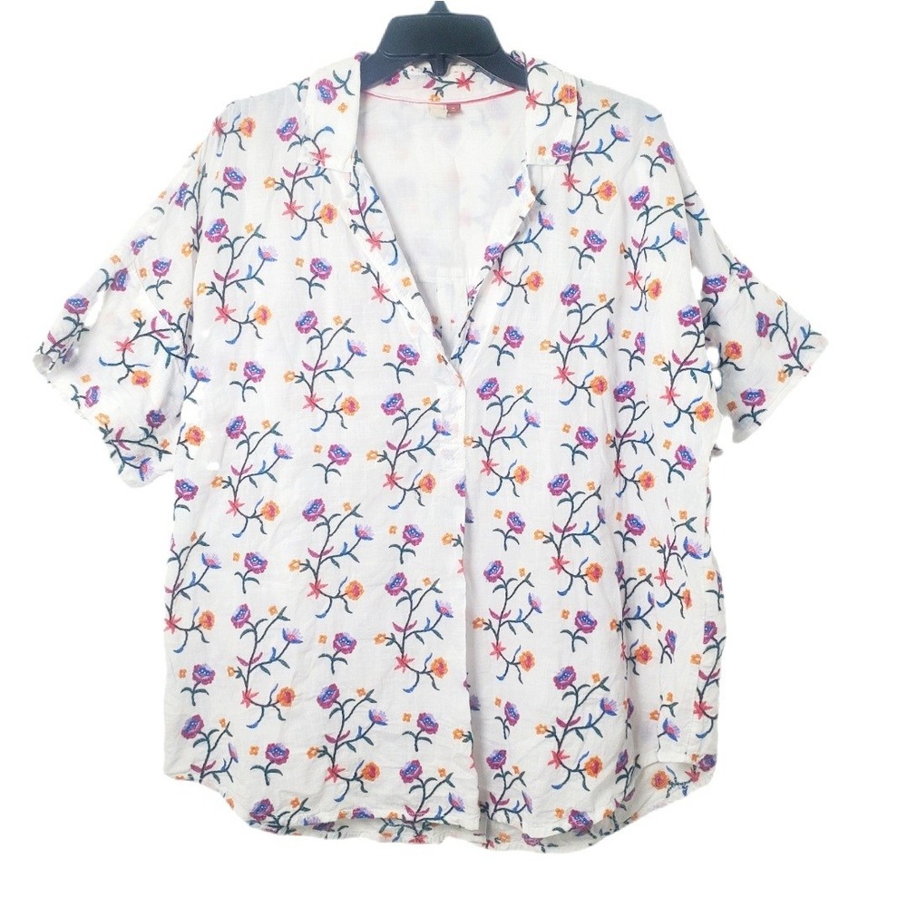 Pilcro Anthropologie White Floral Embroidered Cotton Popover Shirt Short Sleeve